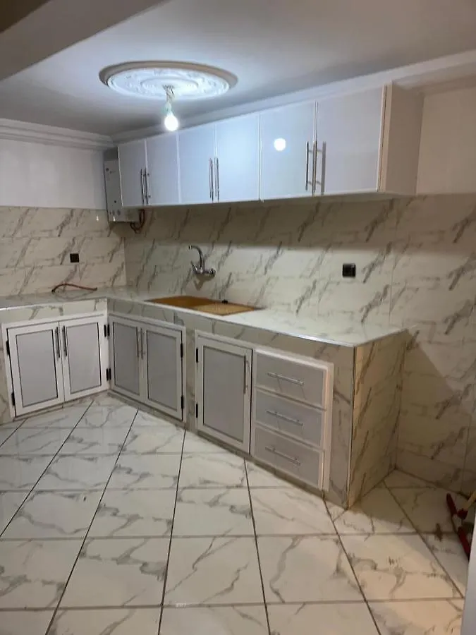 نزل أغاديرفي Dinosaur Anza Surf House بيت شباب